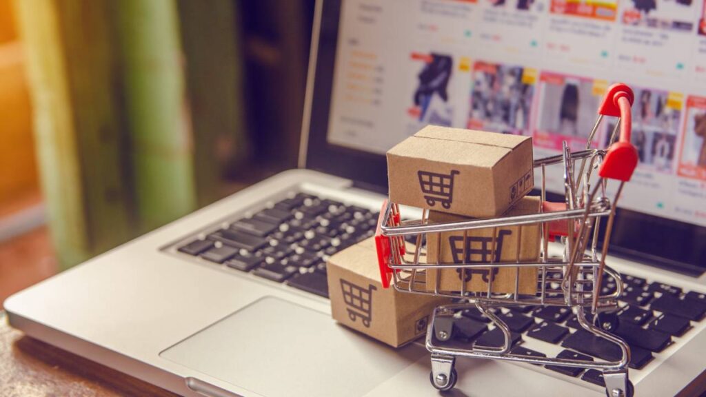 Beda Marketplace dan E Commerce